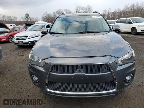 2010 Mitsubishi Outlander z VIN JA4AT3AW6AZ008689, wystawiony jako Copart lot #43402055 z przebiegiem 146 792 mil mil oraz Czysty tytuł • Clean title. Historia ofert i sprzedaży dostępna na DreamBid. Obrazek 5.