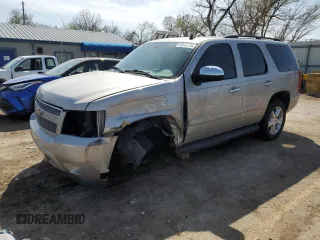 2008 Chevrolet Tahoe LTZ with VIN 1GNFC13058R159436, listed as a Copart auction lot 49812725 with 185,285 mi miles and Salvage title. Bid and sale history available at DreamBid. Image 1.