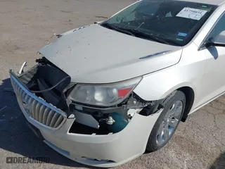 2011 Buick LaCrosse CXS with VIN 1G4GE5ED8BF377695, listed as a IAAI auction lot 41758031 with 91,434 mi miles. Bid and sale history available at carsss.com. Image 6.