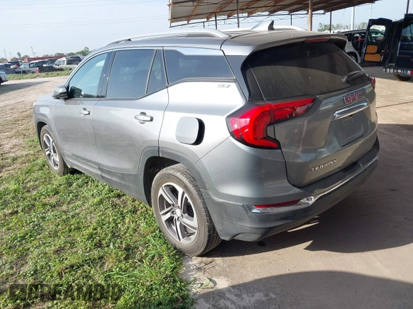 2020 GMC Terrain SLT z VIN 3GKALPEV5LL107341, wystawiony jako IAAI lot #41931464 z przebiegiem 71 632 mil mil oraz . Historia ofert i sprzedaży dostępna na DreamBid. Obrazek 3.
