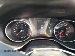 2021 Jeep Compass Sport с VIN 3C4NJCAB8MT526695, выставлен на аукционе Copart как лот 52895385 с пробегом 108 234 миль миль и Списание • Salvage title. История ставок и продаж доступна на DreamBid. Изображение 9.