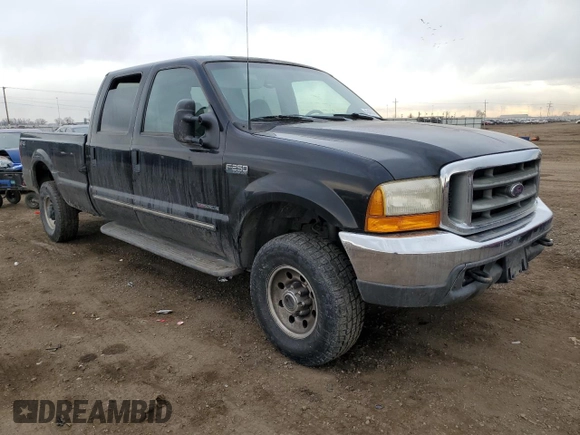 2000 Ford Super Duty F-250 XL with VIN 1FTNW21F6YEC98099, listed as a Copart auction lot 45403345 with 121,425 mi miles and Salvage Title. Bid and sale history available at carsss.com. Image 4.