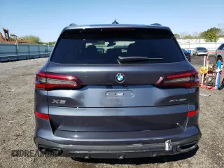 2022 BMW X5 xDrive40i with VIN 5UXCR6C08N9M46142, listed as a Copart auction lot 50332603 with 8,437 mi miles. Bid and sale history available at carsss.com. Image 6.