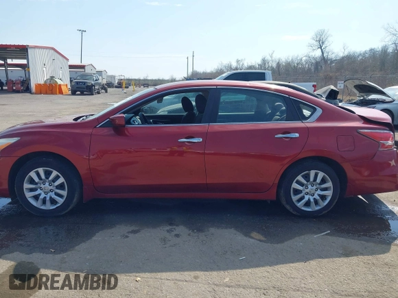 2014 Nissan Altima 2.5 S with VIN 1N4AL3AP3EN383893, listed as a IAAI auction lot 41509853 with 63,481 mi miles. Bid and sale history available at carsss.com. Image 14.