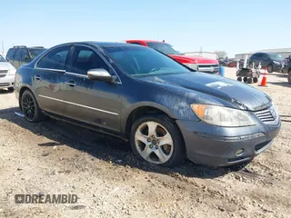 2005 Acura RL with VIN JH4KB16525C005491, listed as a IAAI auction lot 41713806 with 226,943 mi miles. Bid and sale history available at carsss.com. Image 1.