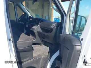 2019 Ram ProMaster Cargo with VIN 3C6TRVAG8KE500145, listed as a IAAI auction lot 42046332 with 216,872 mi miles and . Bid and sale history available at DreamBid. Image 5.
