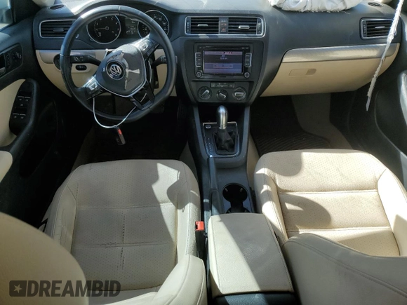 2015 Volkswagen Jetta Sedan 1.8T SE w/Connectivity with VIN 3VWD07AJ0FM305731, listed as a Copart auction lot 46712215 with 176,548 mi miles and Salvage Title. Bid and sale history available at carsss.com. Image 8.
