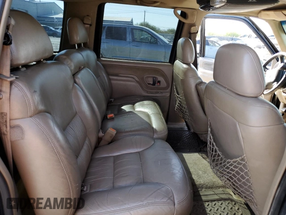1999 Chevrolet Suburban with VIN 3GNEC16R3XG270099, listed as a Copart auction lot 71041704 with 269,329 mi miles and Salvage Title. Bid and sale history available at carsss.com. Image 11.