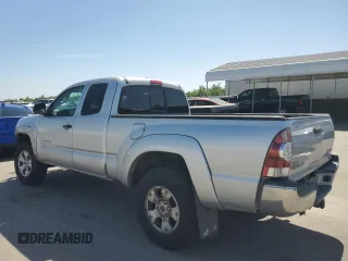 2010 Toyota Tacoma z VIN 5TEUU4EN1AZ740210, wystawiony jako Copart lot #58001235 z przebiegiem 126 682 mil mil oraz Szkoda całkowita • Salvage title. Historia ofert i sprzedaży dostępna na DreamBid. Obrazek 2.