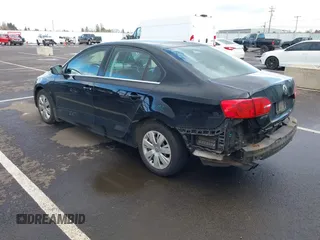 2013 Volkswagen Jetta Sedan SE w/Convenience/Sunroof with VIN 3VWDX7AJ2DM373165, listed as a IAAI auction lot 41710725 with 168,036 mi miles. Bid and sale history available at carsss.com. Image 3.