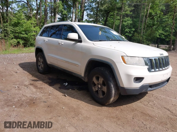 2011 Jeep Grand Cherokee Laredo с VIN 1J4RR4GG0BC641071, выставлен на аукционе IAAI как лот 42460718 с пробегом Не указан миль и . История ставок и продаж доступна на DreamBid. Изображение 1.