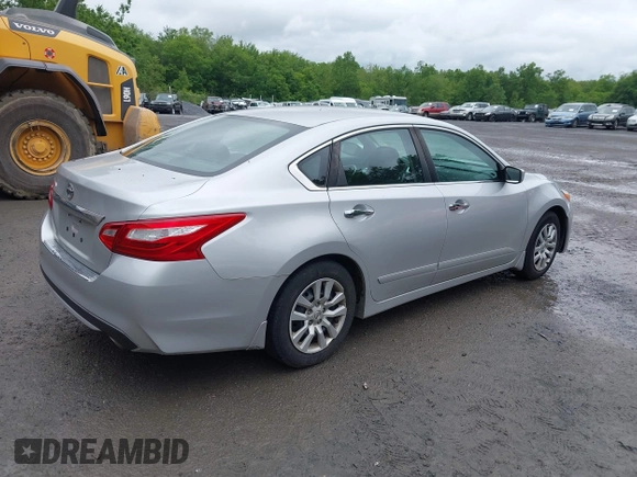 2017 Nissan Altima SR with VIN 1N4AL3AP9HC229429, listed as a IAAI auction lot 42478807 with 147,831 mi miles and . Bid and sale history available at DreamBid. Image 4.