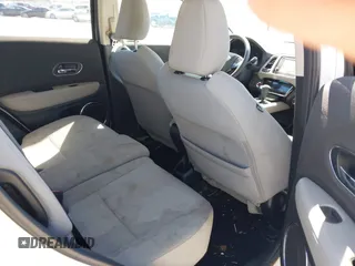 2019 Honda HR-V EX with VIN 3CZRU5H54KM702745, listed as a IAAI auction lot 41829364 with 71,272 mi miles. Bid and sale history available at carsss.com. Image 8.