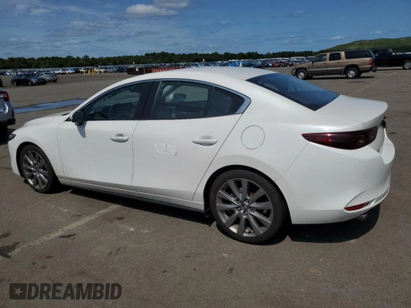 2021 Mazda 3 Preferred with VIN JM1BPBCL3M1340622, listed as a Copart auction lot 68418964 with 41,524 mi miles and Salvage Title. Bid and sale history available at DreamBid. Image 2.