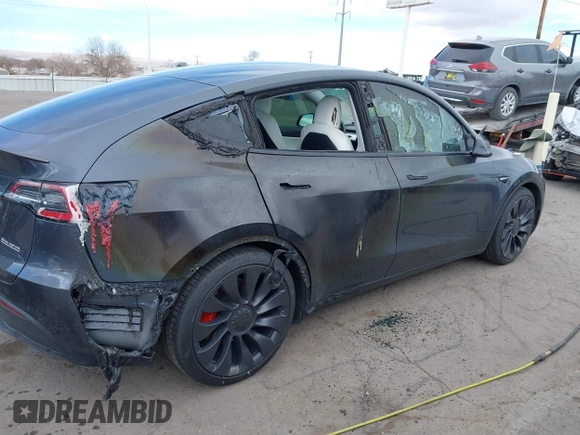 2021 Tesla Model Y Performance with VIN 5YJYGDEF4MF093227, listed as a IAAI auction lot 41603195 with Not Provided miles and . Bid and sale history available at carsss.com. Image 6.