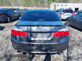 2014 Honda Accord Sport with VIN 1HGCR2F5XEA098961, listed as a IAAI auction lot 42006615 with 127,167 mi miles and . Bid and sale history available at DreamBid. Image 16.