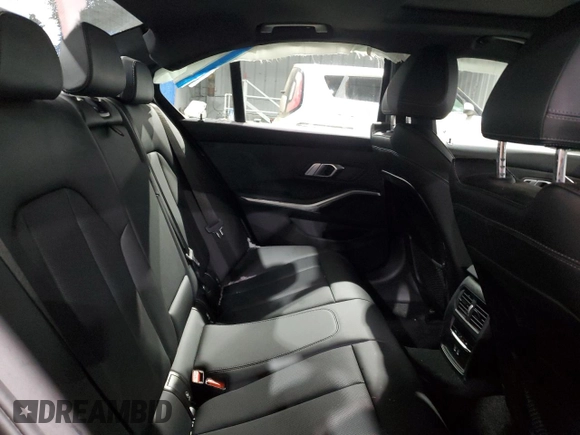 2022 BMW 3 Series 330i xDrive with VIN 3MW5R7J02N8C69694, listed as a Copart auction lot 45008325 with 0 mi miles and Salvage Title. Bid and sale history available at carsss.com. Image 10.