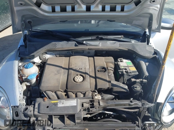 2013 Volkswagen Beetle 2.5L w/Sun/Sound/Nav with VIN 3VWJX7AT3DM663774, listed as a IAAI auction lot 41738146 with 98,064 mi miles and . Bid and sale history available at DreamBid. Image 10.