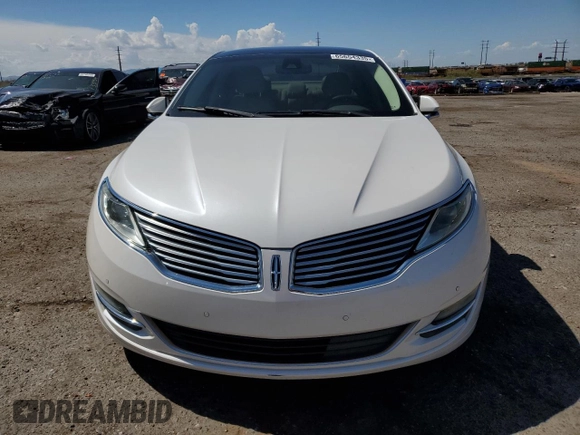 2013 Lincoln MKZ z VIN 3LN6L2GKXDR814615, wystawiony jako Copart lot #65654335 z przebiegiem 100 510 mil mil oraz Szkoda całkowita • Salvage title. Historia ofert i sprzedaży dostępna na DreamBid. Obrazek 5.