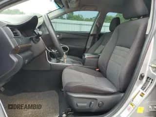 2015 Toyota Camry XLE z VIN 4T1BF1FK3FU481249, wystawiony jako Copart lot #54396955 z przebiegiem 102 674 mil mil oraz Szkoda całkowita • Salvage title. Historia ofert i sprzedaży dostępna na DreamBid. Obrazek 7.