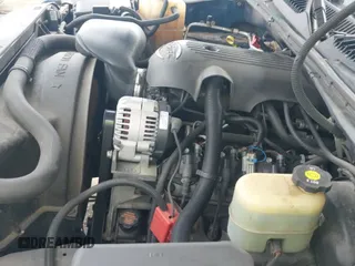 2002 Chevrolet Silverado 1500 LS with VIN 2GCEC19T921276930, listed as a IAAI auction lot 42705421 with 262,998 mi miles and . Bid and sale history available at DreamBid. Image 19.