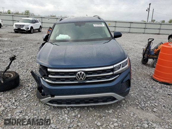 2021 Volkswagen Atlas S with VIN 1V2AP2CA7MC530601, listed as a Copart auction lot 51299205 with 81,823 mi miles and Salvage title. Bid and sale history available at DreamBid. Image 5.