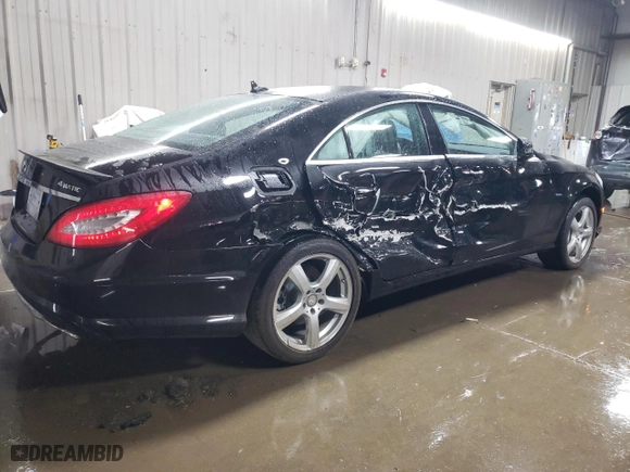 2012 Mercedes-Benz CLS-Class CLS 550 with VIN WDDLJ9BB4CA046481, listed as a Copart auction lot 83432294 with 28,934 mi miles and Salvage Title. Bid and sale history available at carsss.com. Image 3.