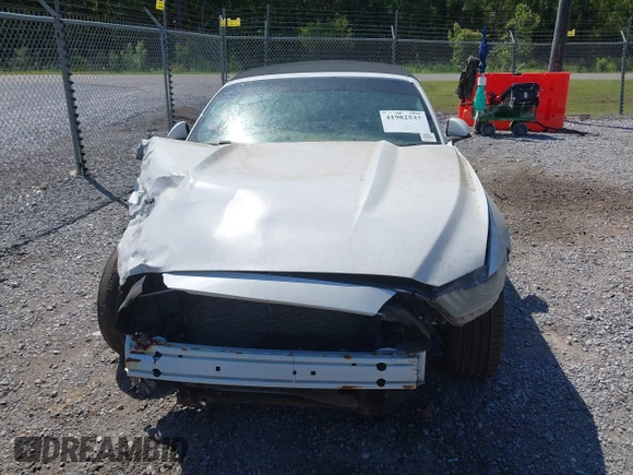 2015 Ford Mustang EcoBoost Premium с VIN 1FATP8UH6F5383872, выставлен на аукционе IAAI как лот 41982537 с пробегом 142 096 миль миль и . История ставок и продаж доступна на DreamBid. Изображение 13.