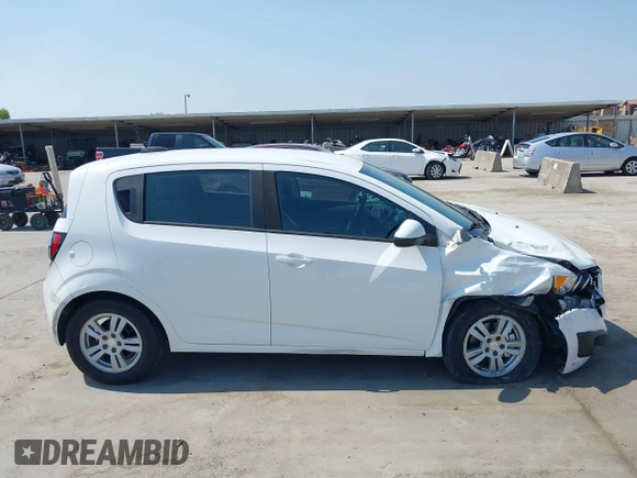 2016 Chevrolet Sonic LS with VIN 1G1JA6SH1G4112485, listed as a IAAI auction lot 40074350 with 139,496 mi miles and . Bid and sale history available at DreamBid. Image 13.