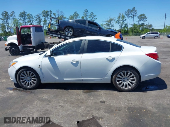 2011 Buick Regal CXL RL6 with VIN W04GU5GC4B1034384, listed as a IAAI auction lot 42053618 with 1 mi miles. Bid and sale history available at carsss.com. Image 13.