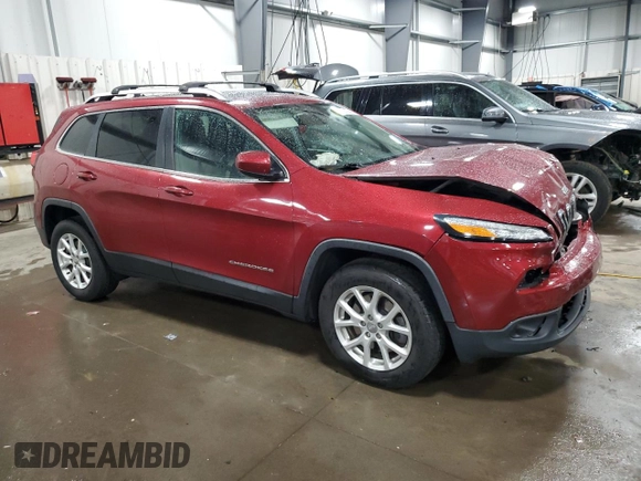 2016 Jeep Cherokee Latitude z VIN 1C4PJMCS3GW142740, wystawiony jako Copart lot #53575865 z przebiegiem 87 720 mil mil oraz Szkoda całkowita • Salvage title. Historia ofert i sprzedaży dostępna na DreamBid. Obrazek 4.