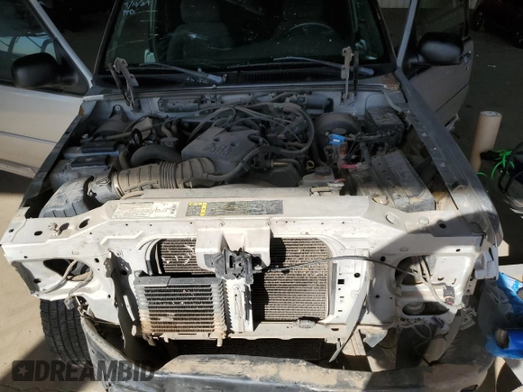2002 Ford Explorer Sport XLS с VIN 1FMZU70E72UD13117, выставлен на аукционе Copart как лот 73054474 с пробегом 246 433 миль миль и Списание • Salvage title. История ставок и продаж доступна на DreamBid. Изображение 11.