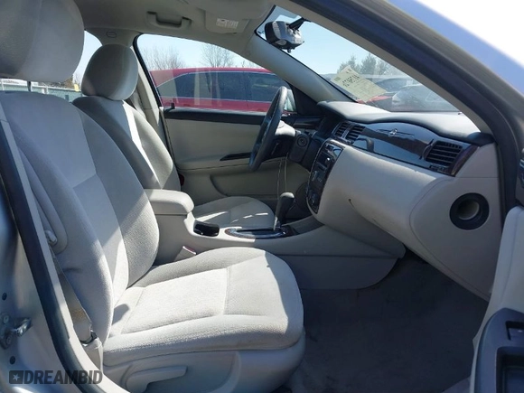 2015 Chevrolet Impala Limited LS with VIN 2G1WA5E32F1144078, listed as a IAAI auction lot 41750726 with 184,996 mi miles. Bid and sale history available at carsss.com. Image 5.