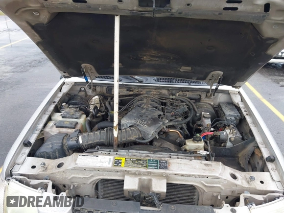 2002 Ford Explorer Sport Trac Value with VIN 1FMZU67E62UC95015, listed as a IAAI auction lot 42090296 with 181,243 mi miles and . Bid and sale history available at DreamBid. Image 10.
