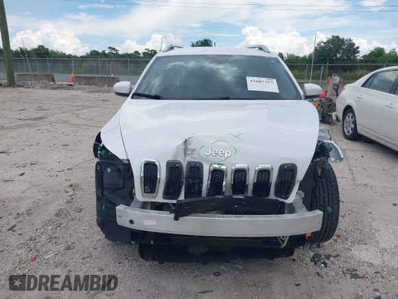 2017 Jeep Cherokee Limited z VIN 1C4PJLDB8HW596380, wystawiony jako IAAI lot #42607357 z przebiegiem 33 407 mil mil oraz . Historia ofert i sprzedaży dostępna na DreamBid. Obrazek 13.