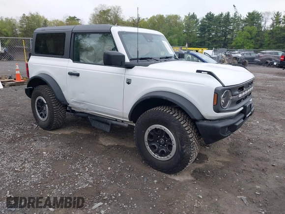 2023 Ford Bronco с VIN 1FMDE5CH6PLC11404, выставлен на аукционе IAAI как лот 42274412 с пробегом 5 243 миль миль и . История ставок и продаж доступна на DreamBid. Изображение 1.