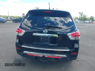 2014 Nissan Pathfinder Platinum with VIN 5N1AR2MM7EC601748, listed as a IAAI auction lot 42202262 with 167,260 mi miles and . Bid and sale history available at DreamBid. Image 16.
