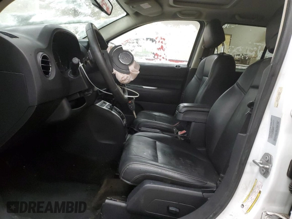 2017 Jeep Compass Latitude с VIN 1C4NJCEB7HD189362, выставлен на аукционе Copart как лот 86605464 с пробегом 61 580 миль миль и Чистый • Clean title. История ставок и продаж доступна на DreamBid. Изображение 7.