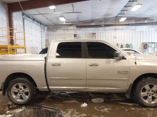 2015 Ram 1500 Big Horn with VIN 1C6RR7LG7FS612067, listed as a IAAI auction lot 41596673 with 200,743 mi miles. Bid and sale history available at carsss.com. Image 13.