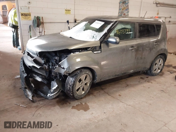 2016 Kia Soul with VIN KNDJN2A29G7261713, listed as a IAAI auction lot 41605794 with 133,091 mi miles. Bid and sale history available at carsss.com. Image 2.