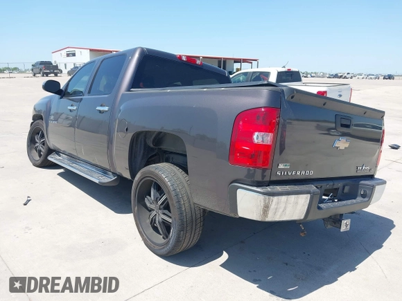 2010 Chevrolet Silverado 1500 LT with VIN 3GCRCSE06AG138545, listed as a IAAI auction lot 41990971 with 243,252 mi miles and . Bid and sale history available at DreamBid. Image 3.