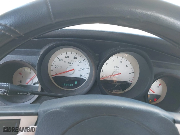 2006 Dodge Charger with VIN 2B3KA43G36H521189, listed as a IAAI auction lot 41417802 with 138,439 mi miles. Bid and sale history available at carsss.com. Image 7.