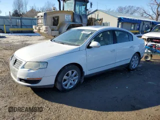 2006 Volkswagen Passat Value Edition z VIN WVWAK73C86P070102, wystawiony jako Copart lot #41695565 z przebiegiem 107 664 mil mil oraz Szkoda całkowita • Salvage title. Historia ofert i sprzedaży dostępna na DreamBid. Obrazek 1.