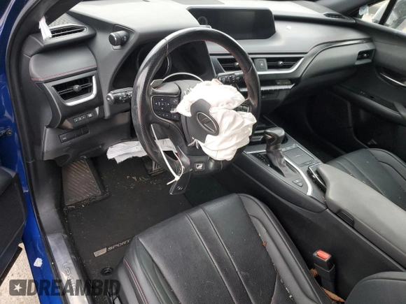 2021 Lexus UX with VIN JTHE9JBH0M2042519, listed as a Copart auction lot 84238734 with 0 mi miles and Non Repairable. Bid and sale history available at carsss.com. Image 8.