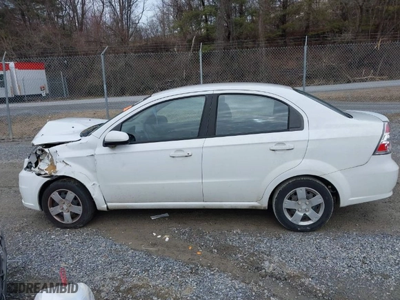 2011 Chevrolet Aveo LT w/1LT with VIN KL1TD5DE2BB230366, listed as a IAAI auction lot 41472714 with 151,915 mi miles. Bid and sale history available at carsss.com. Image 14.