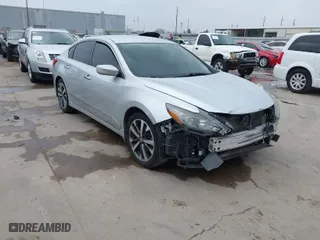 2016 Nissan Altima 2.5 SL with VIN 1N4AL3APXGC176545, listed as a IAAI auction lot 41780585 with 119,805 mi miles. Bid and sale history available at carsss.com. Image 1.