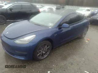2023 Tesla Model 3 z VIN 5YJ3E1EA4PF576045, wystawiony jako IAAI lot #41565981 z przebiegiem Nie podano mil oraz . Historia ofert i sprzedaży dostępna na DreamBid. Obrazek 2.