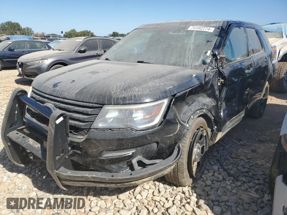 2016 Ford Utility Police Interceptor with VIN 1FM5K8AR6GGD15944, listed as a Copart auction lot 76892274 with 120,934 mi miles and Salvage Title. Bid and sale history available at carsss.com. Image 1.