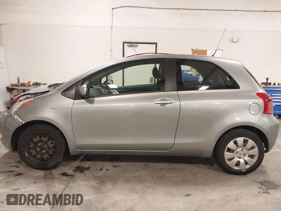 2008 Toyota Yaris с VIN JTDJT923785141637, выставлен на аукционе IAAI как лот 42121149 с пробегом 135 719 миль миль и . История ставок и продаж доступна на DreamBid. Изображение 14.