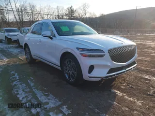 2025 Genesis GV70 2.5T with VIN 5NMMADTB8SH022107, listed as a IAAI auction lot 41533276 with 5,724 mi miles and . Bid and sale history available at DreamBid. Image 1.